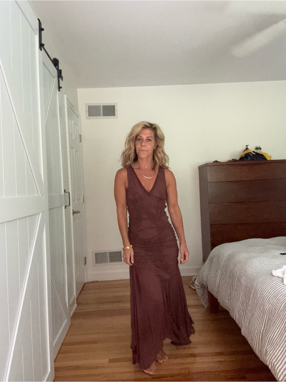Zara Sleeveless Brown Maxi Dress - Elegant V-Neck